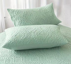Pillowcases with Textured Pattern
